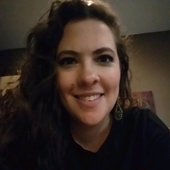 Meet your Posher, Jenny - Picture 1 of 1